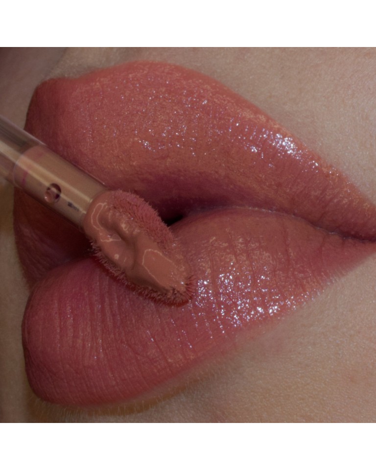 stars-from-the-stars-blanket-aksamitna-matowa-pomadka-w-plynie-01-sponge-cookie-3-85-g4