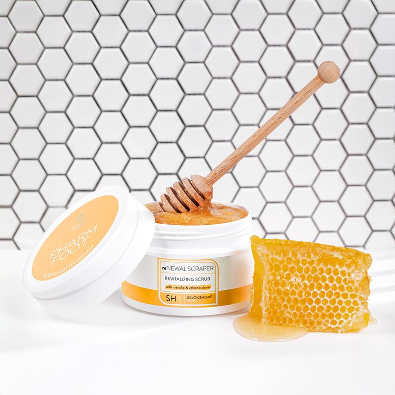 renewal-scraper-200-g4 Pharm Foot reNEWAL SCRAPER - REWITALIZING SCRUB with manuka & volcanic stone 200g