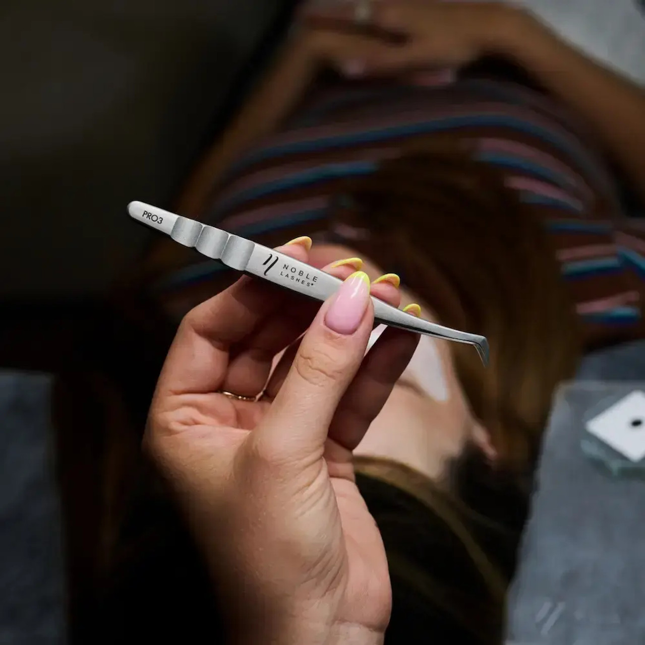 Noble Volume PRO 3 – L, 65° Lash Tweezer3